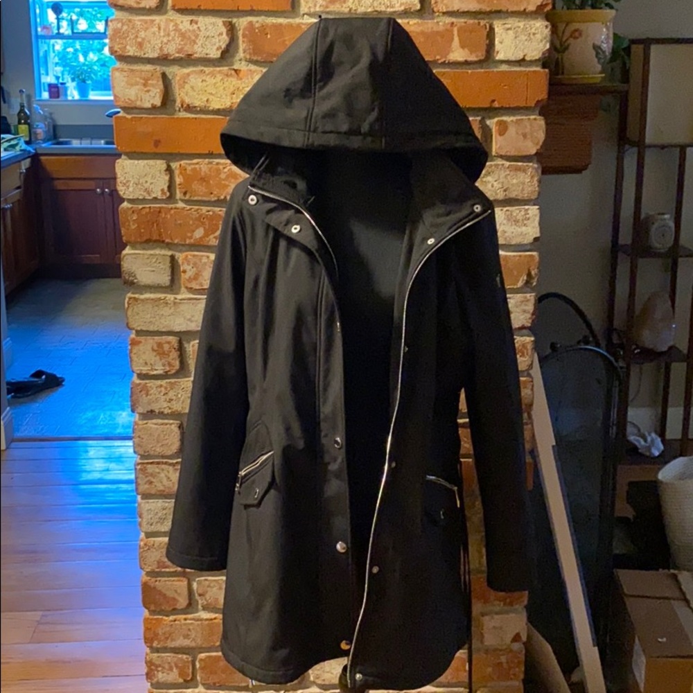 Guess rain coat